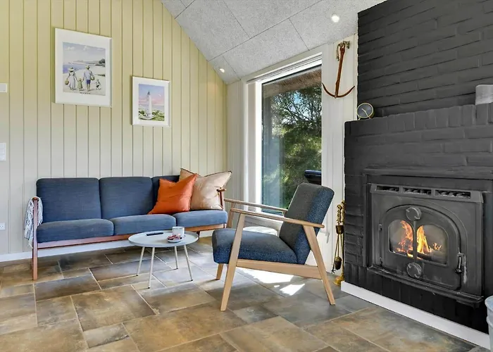 Bv417-blavand-nordslugen-5 Semesterbostad *